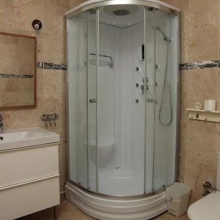 Guzel Elma Villa Kaş